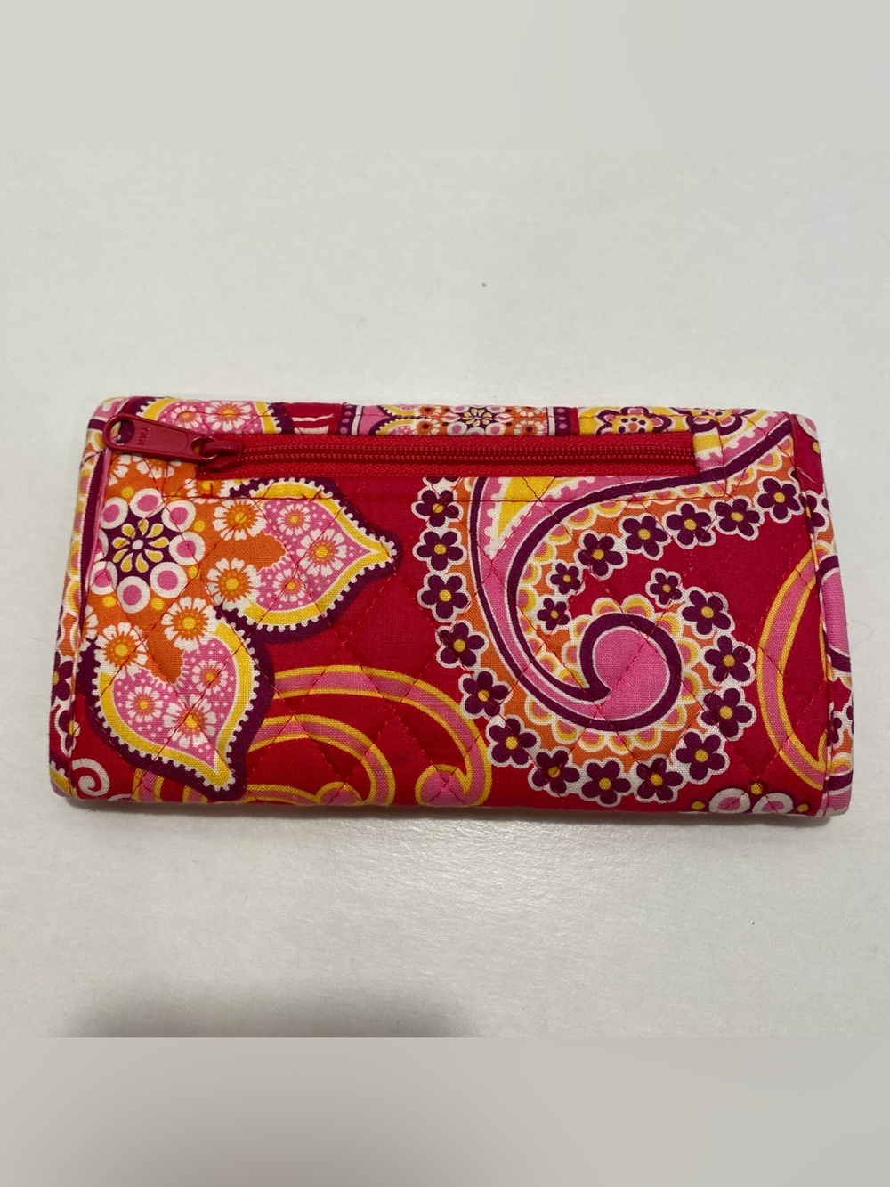 Vera Bradley Trifold Wallet NWOT. Raspberry Fizz
